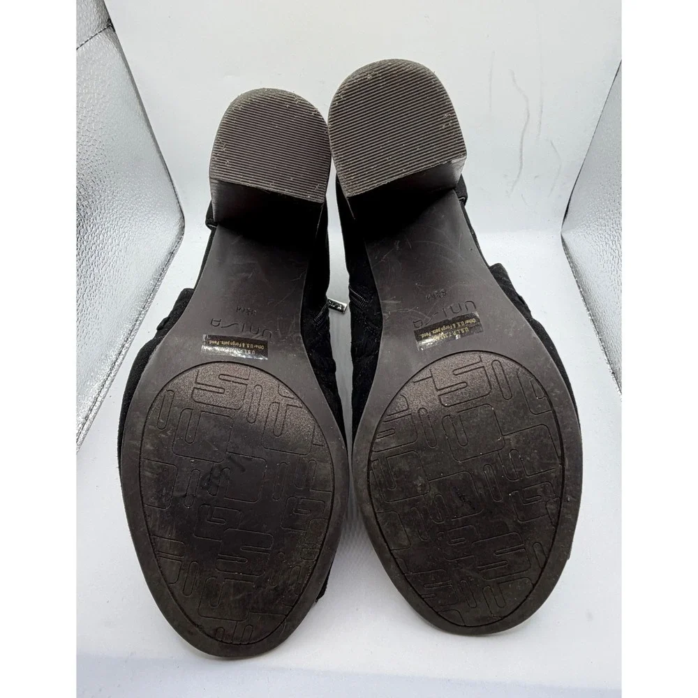 Unisa‎ Black Faux Suede Peep Toe Ankle Boots Stacked Block Heel Size 8.5M